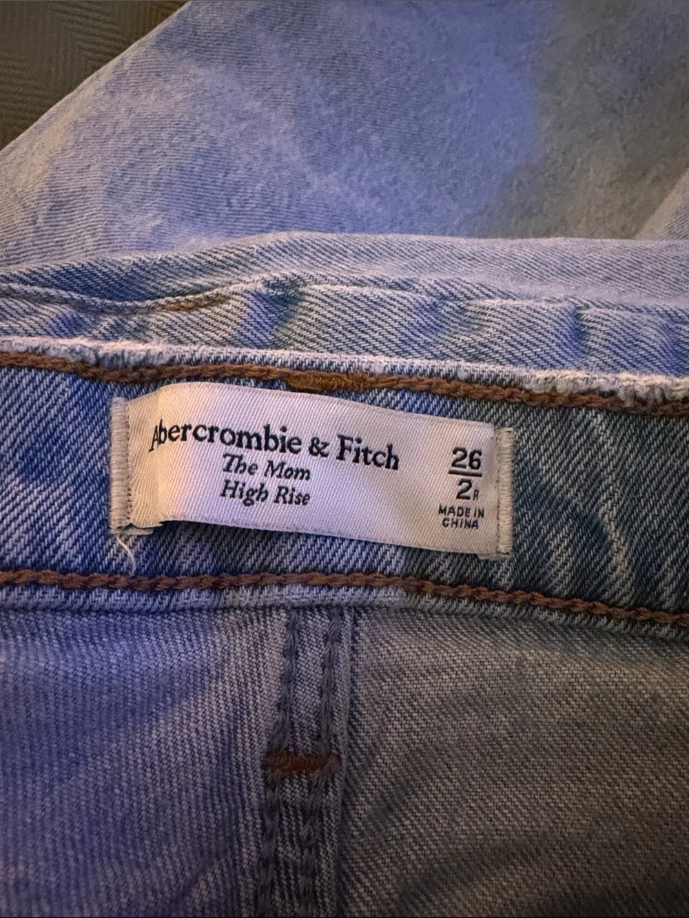Abercrombie & Fitch The mom high rise - Picture 3 of 3